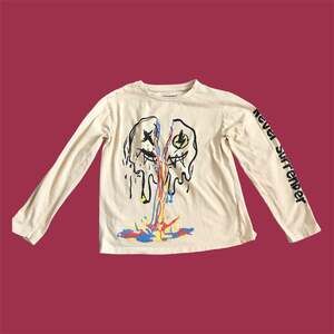 Seven Souls Never Surrender Graphic Long Sleeve Tee Kids Size 10/12 Cream Shirt